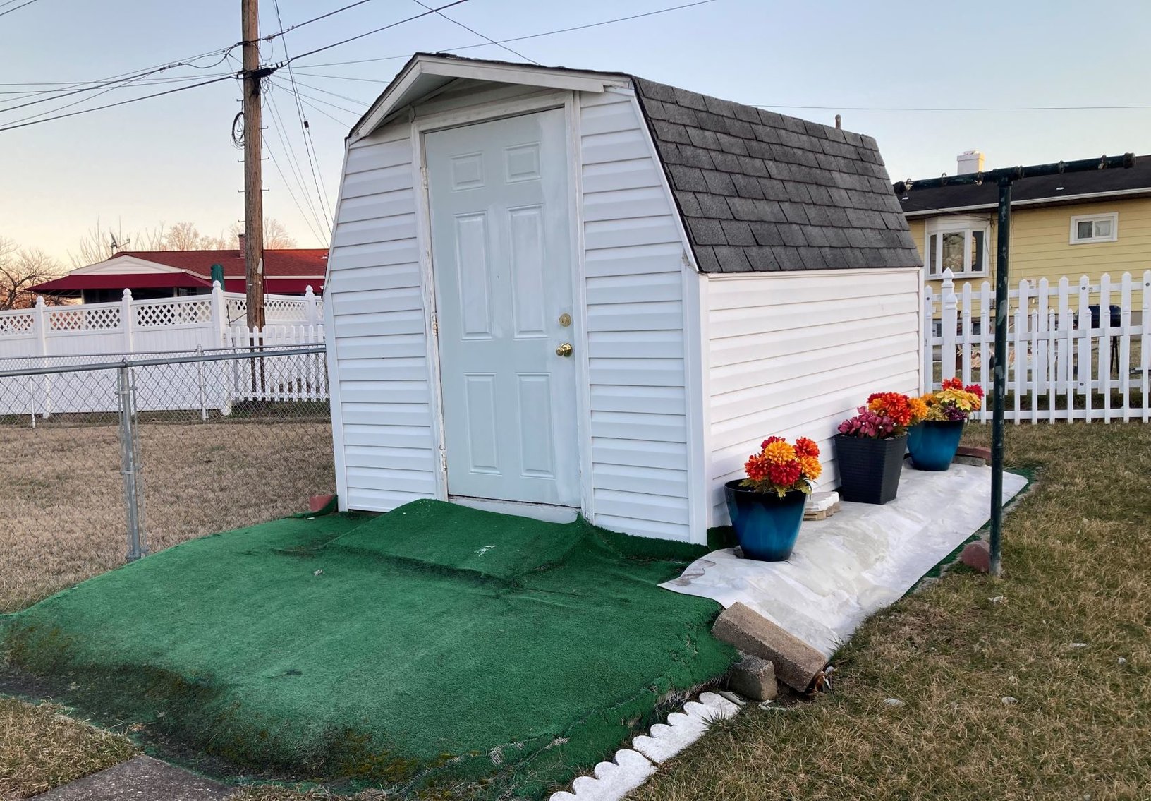 Image for 3 BR RANCH STYLE HOME W/ PERSONAL PROPERTY TO BE SOLD IN ONE LOT