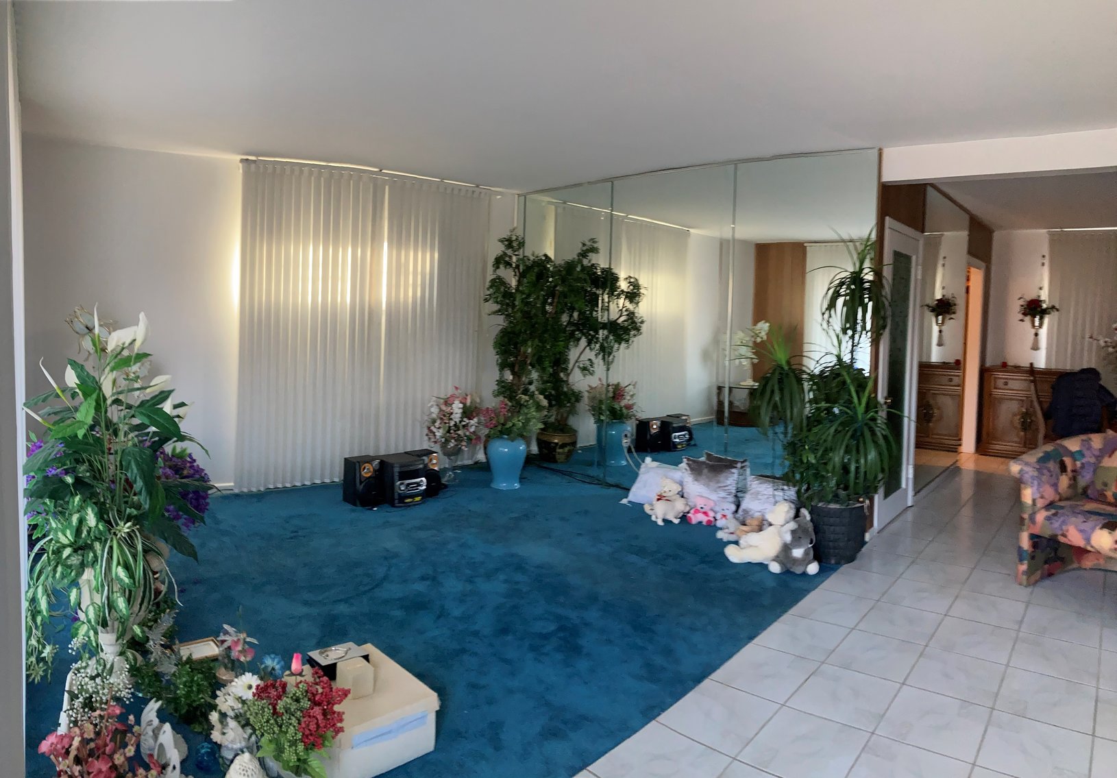 Image for 3 BR RANCH STYLE HOME W/ PERSONAL PROPERTY TO BE SOLD IN ONE LOT