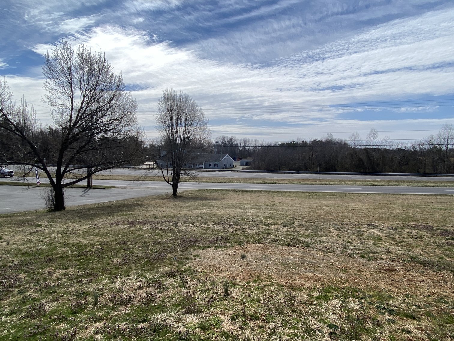 Image for 3 BR/2.5 BA Brick Home w/Finished Walk-Out Basement on 1.18 +/- Acres--SELLING to the HIGHEST BIDDER!!