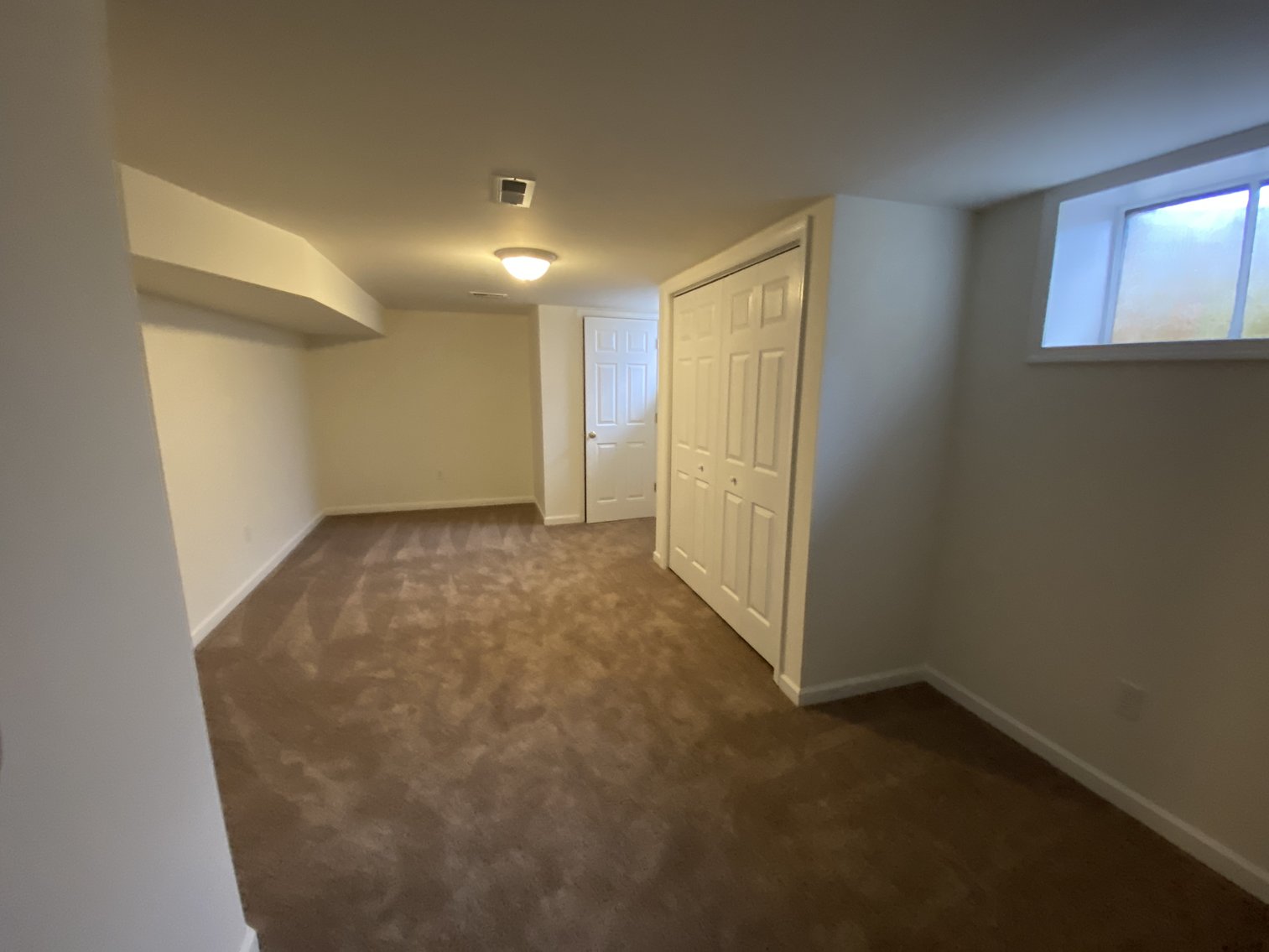 Image for 3 BR/2.5 BA Brick Home w/Finished Walk-Out Basement on 1.18 +/- Acres--SELLING to the HIGHEST BIDDER!!