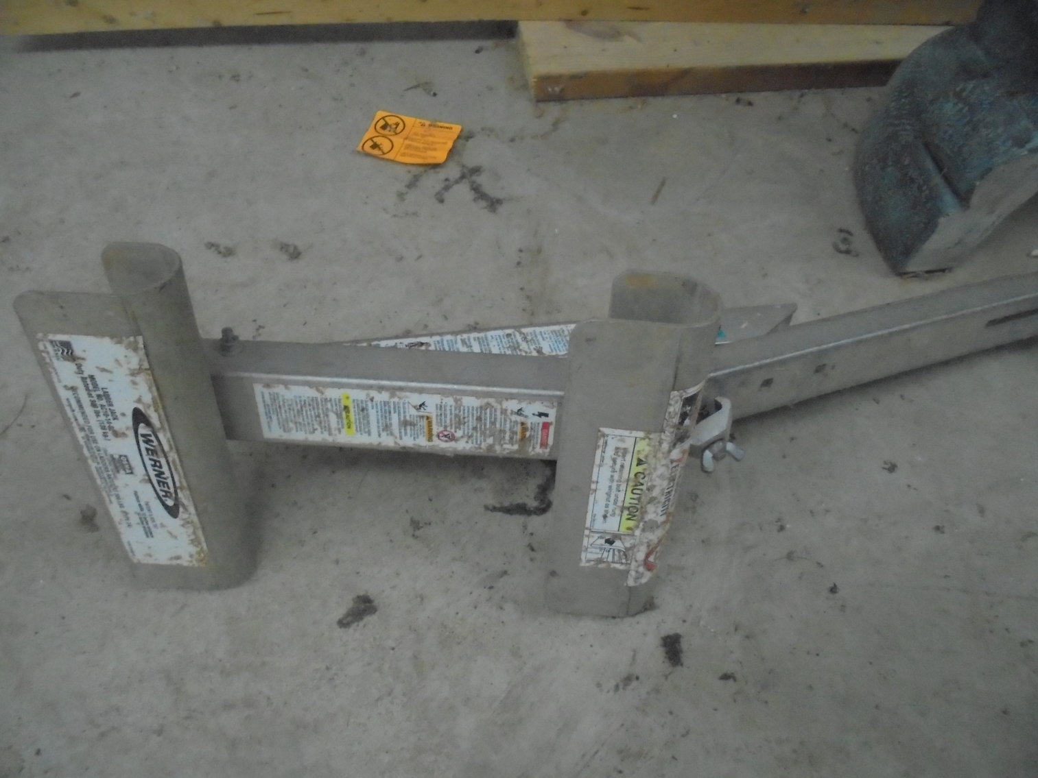 Image for Contractor's Building Materials & Surplus Auction