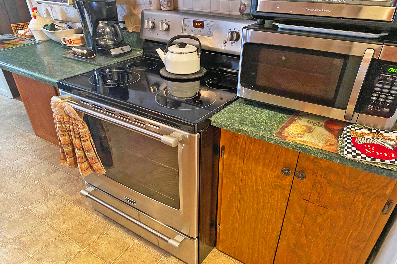 Image for PUBLIC AUCTION - SATURDAY, APRIL 10, 10:00 A.M.