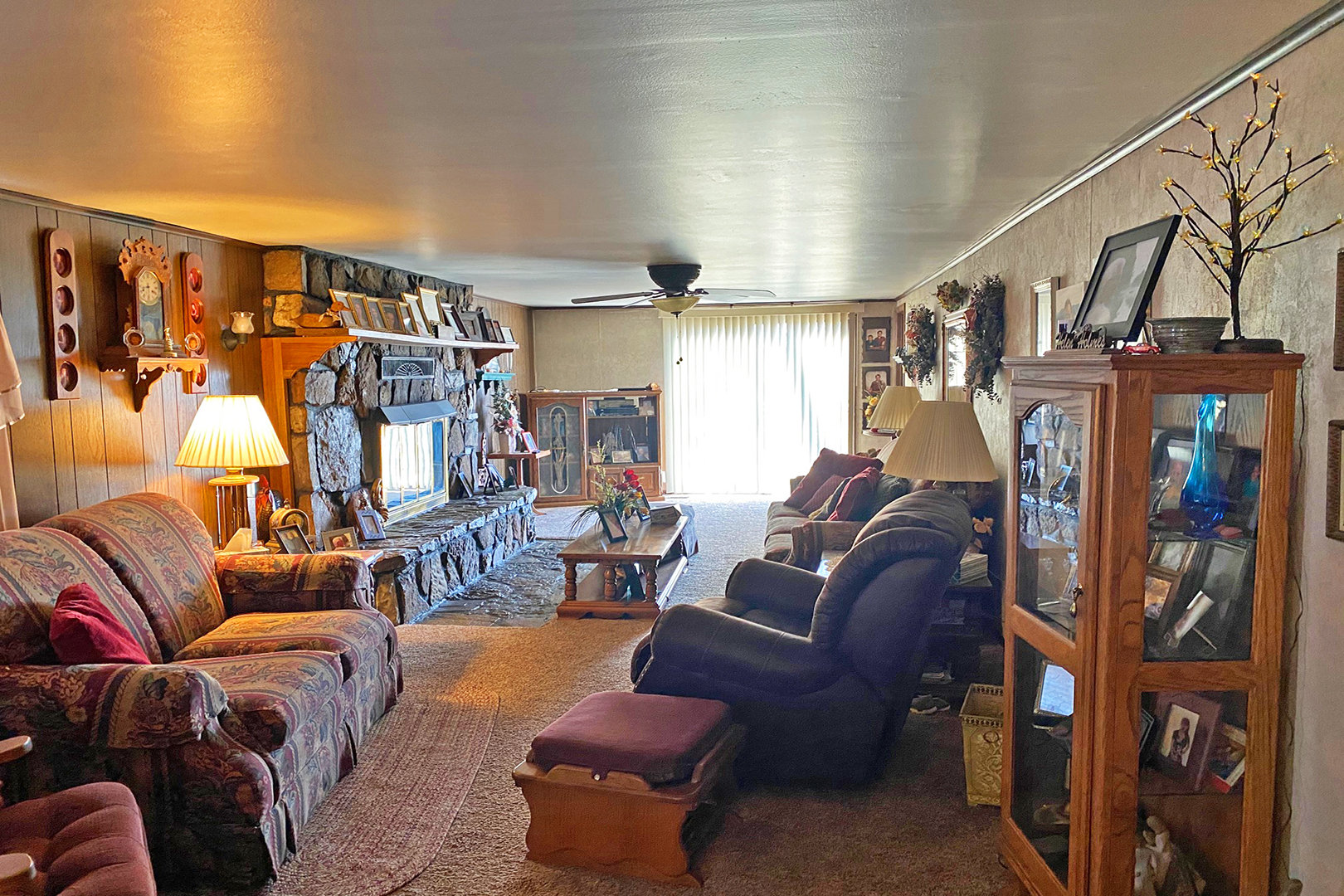 Image for PUBLIC AUCTION - SATURDAY, APRIL 10, 10:00 A.M.