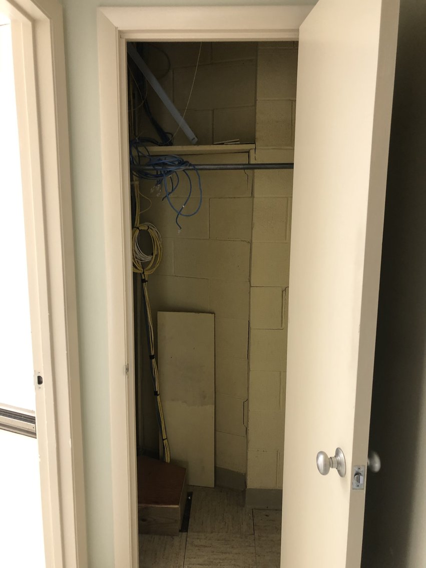 Image for 2 Story Commercial Medical Facility in Staunton, VA--ONLINE ONLY BIDDING!!