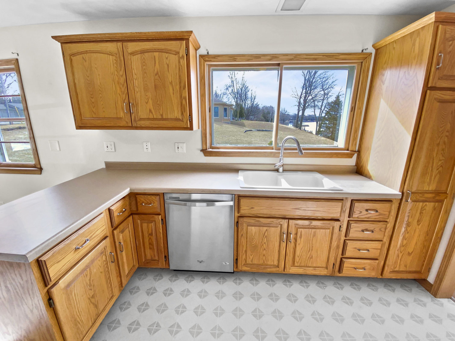 Image for LITTLE LAKE BUTTE DES MORTS REAL ESTATE AUCTION