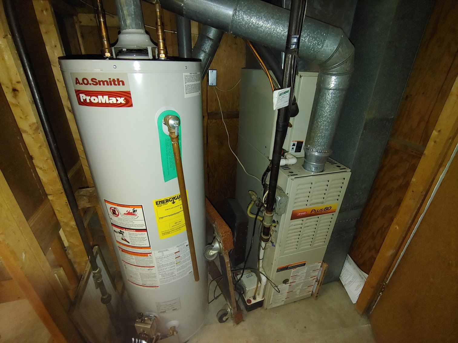 Image for 4 BR, 2 BA BRICK RANCHER W/ FENCED REAR YARD