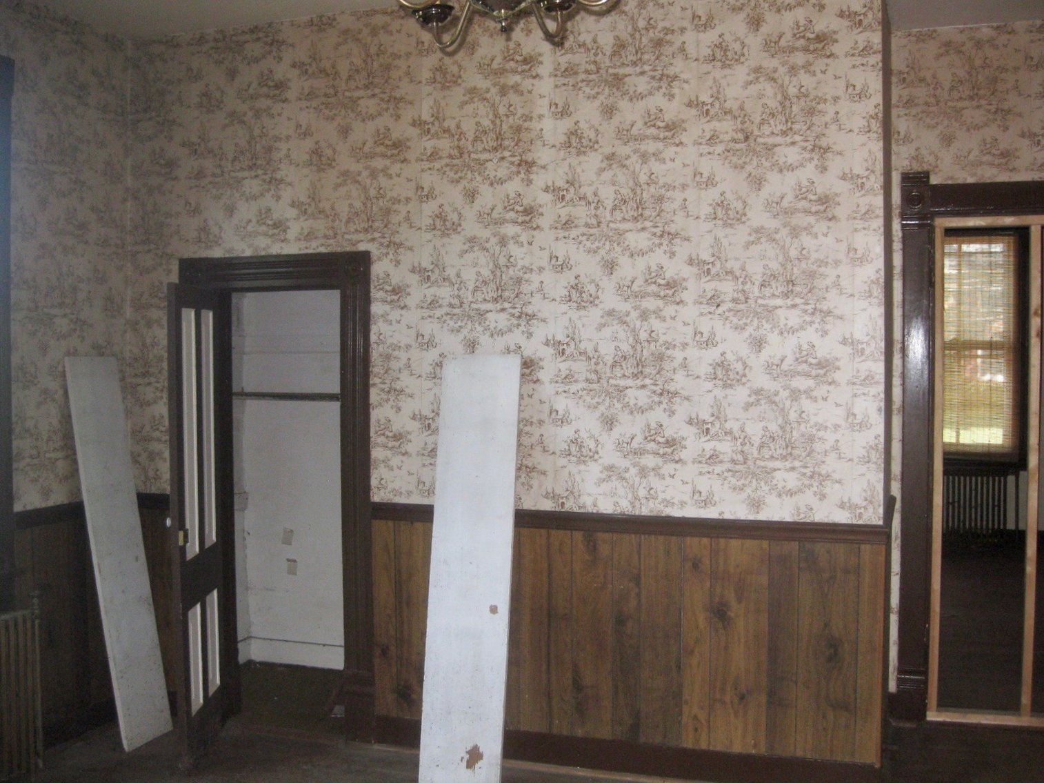 Image for 3 BR/2 BA Investment Property in Downtown Emporia, VA--SELLING to the HIGHEST BIDDER!!