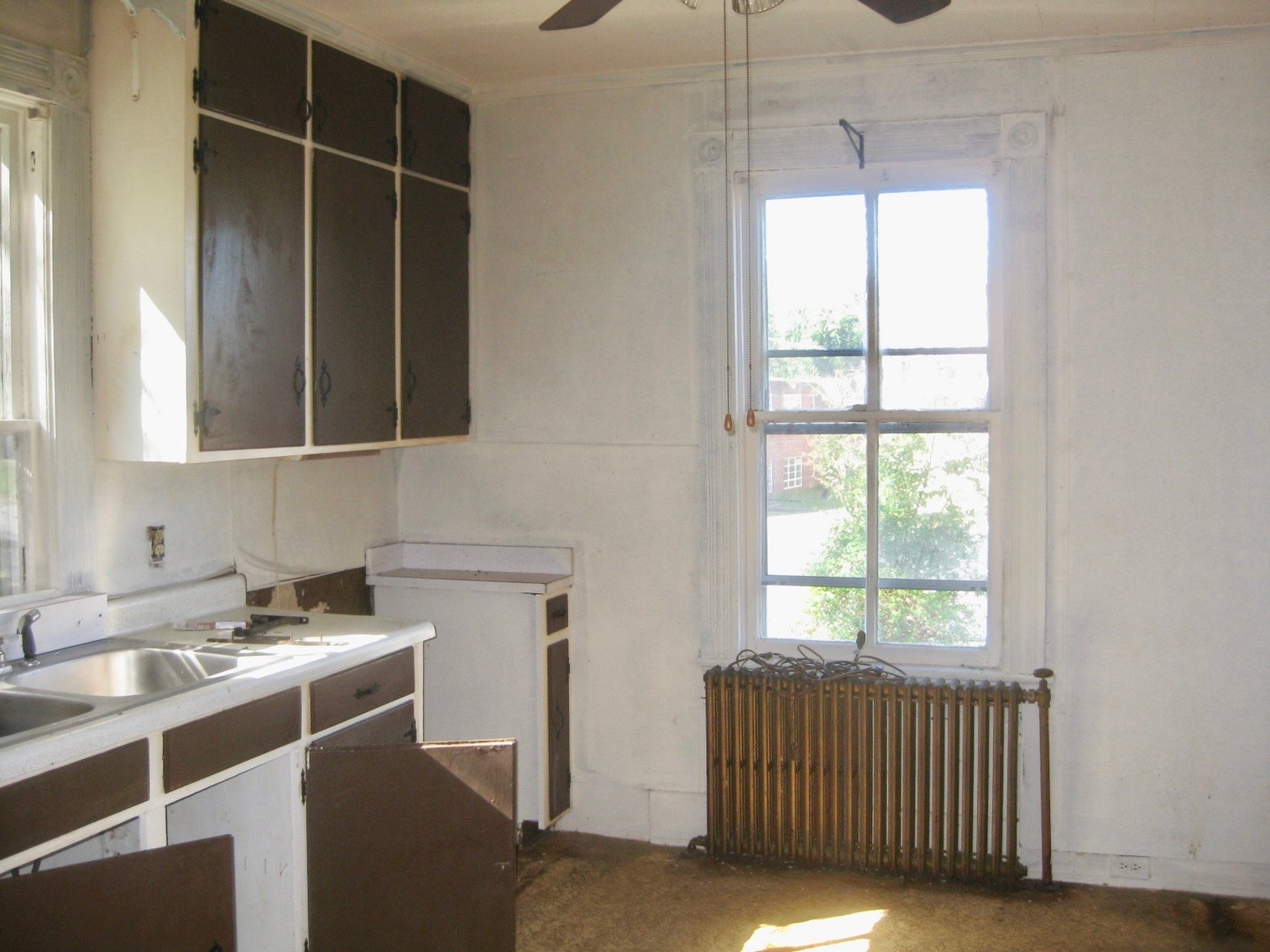 Image for 3 BR/2 BA Investment Property in Downtown Emporia, VA--SELLING to the HIGHEST BIDDER!!