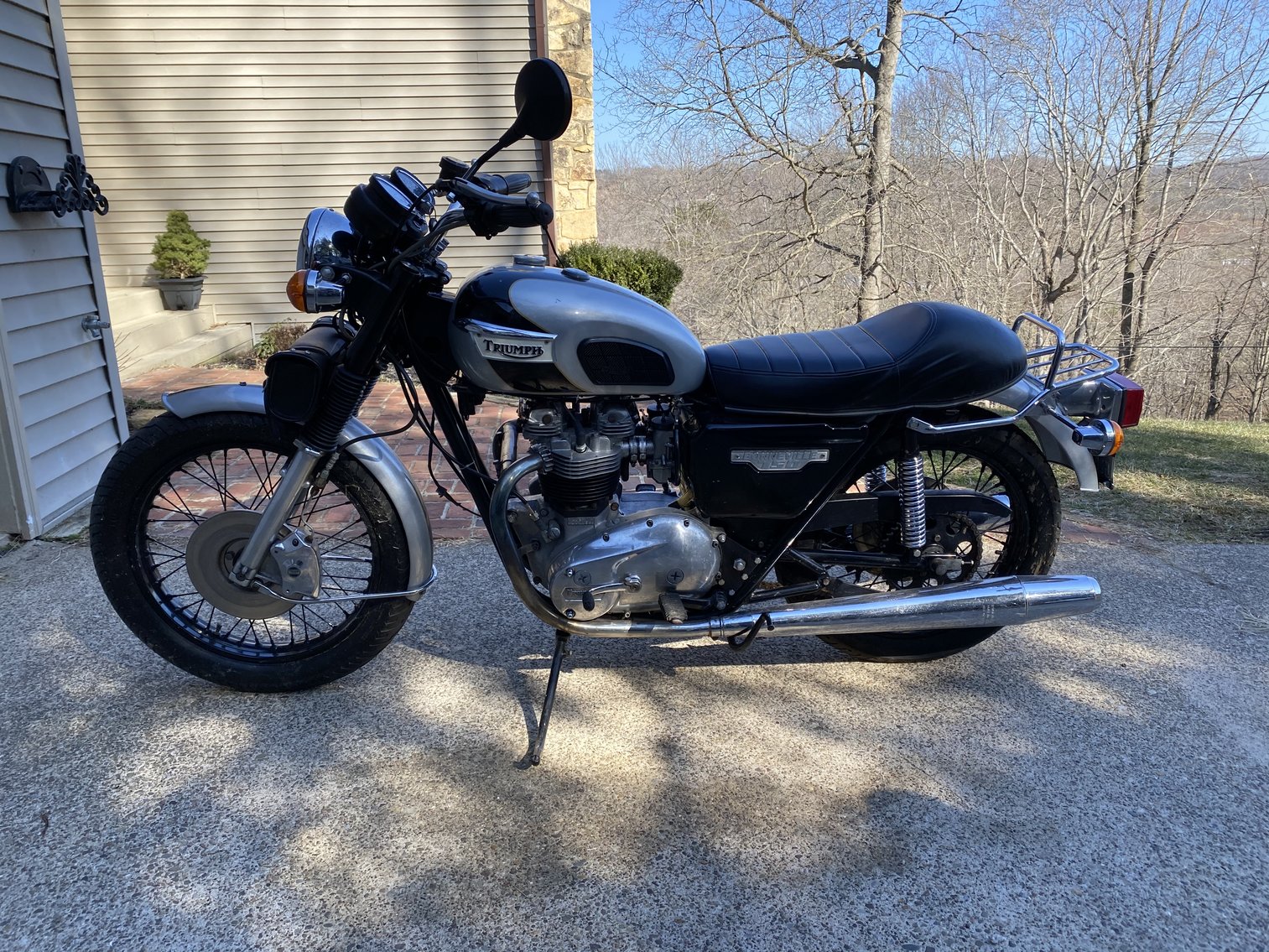 Image for 1979 Triumph Bonneville 750 Motorcycle Sells To the Highest Bidder!