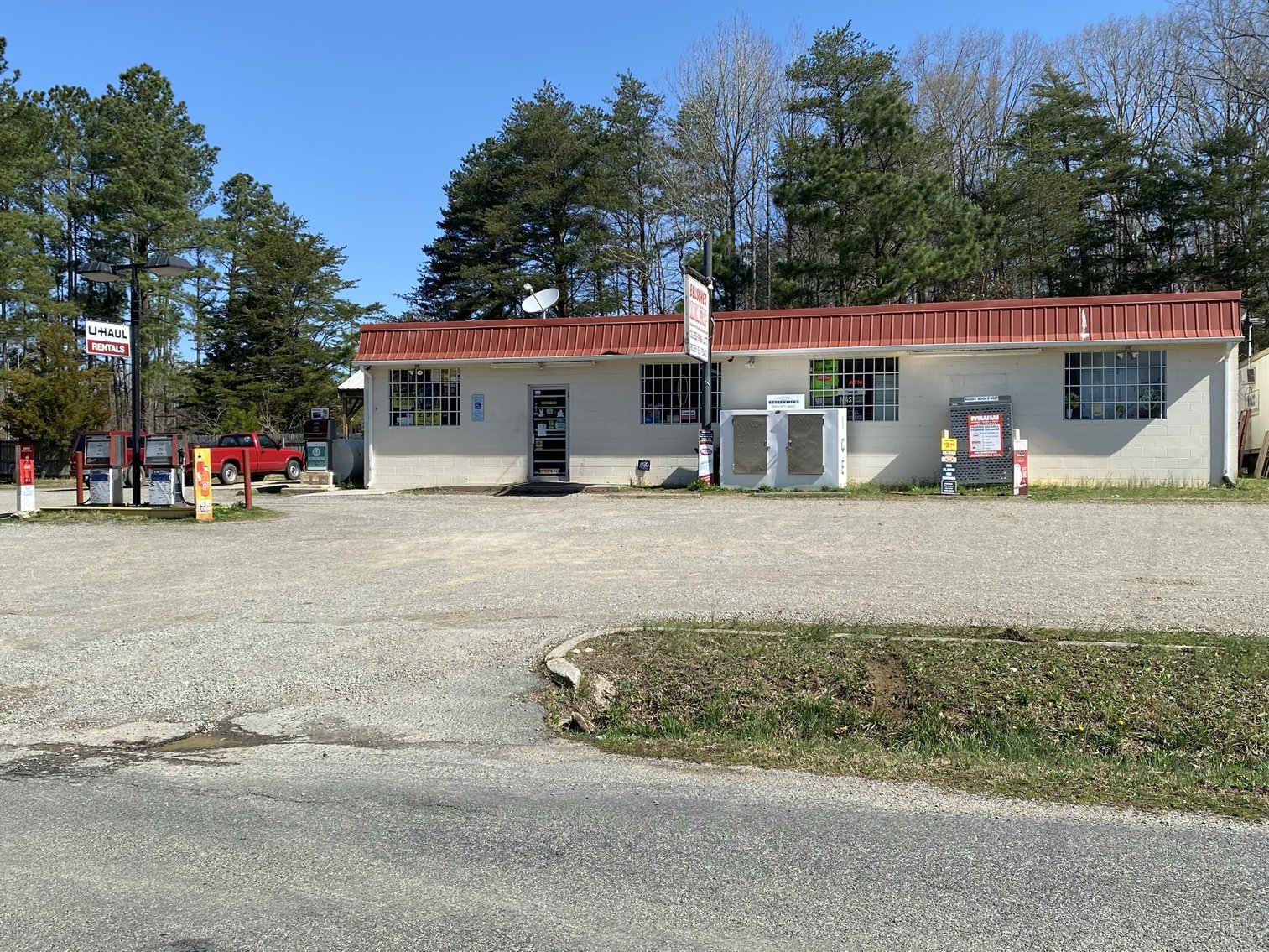 Image for Value-Add Service Station Near Lake Anna – Certified Gas Pumps In-Place - Significant Growth Potential – 17330 Belches Rd, Bumpass VA 23024