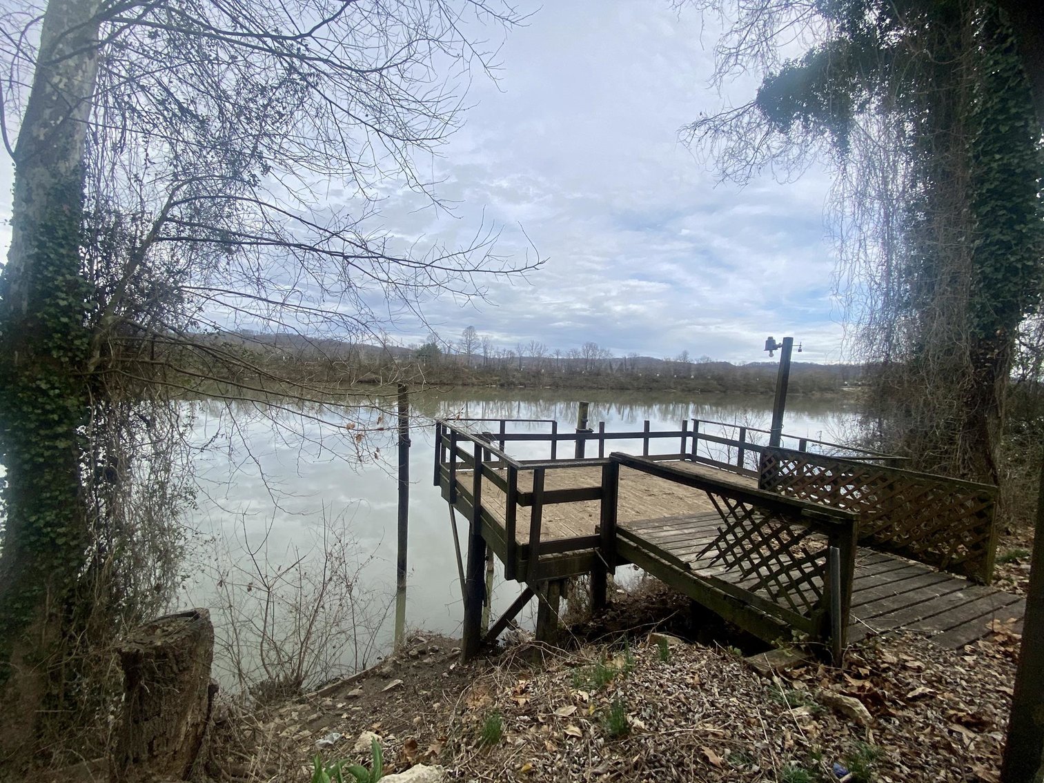 Image for SOLD $82,500 - 3 Bedroom on the River