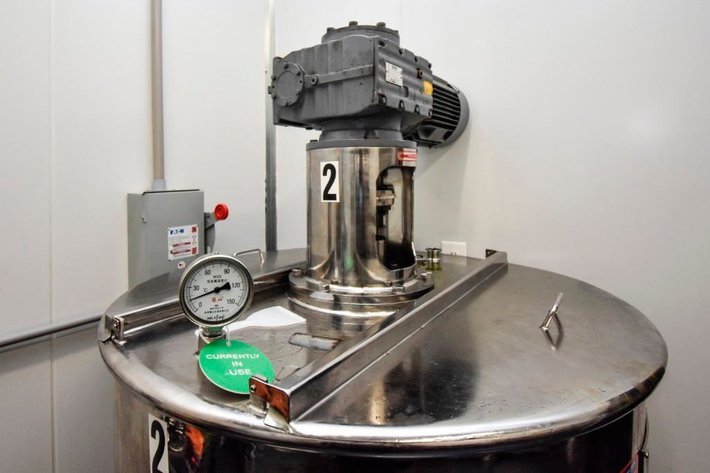 Image for ***SOLD*** MJK0458 Soft Gel Mixing Tank