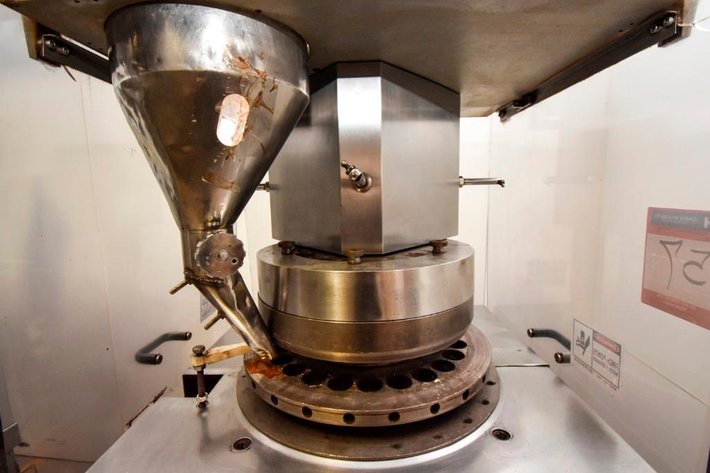 Image for ***SOLD*** MJK0462 Vanguard Rotary Tablet Press VRP124