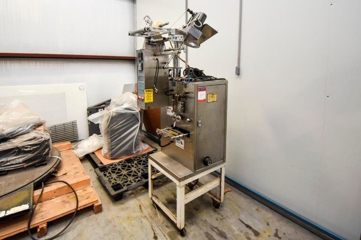 Image for ***SOLD*** MJK0469 DXD F60II Form Fill and Seal Machine