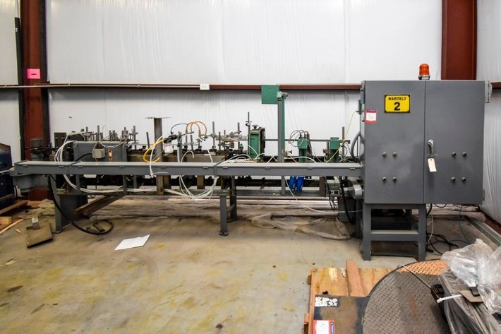 Image for ***SOLD*** MJK0470 Bartelt Liquid Filler