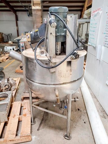 Image for MJK0471 40 Gallon Liquid Tank with Agitation 2/3 Jacketed