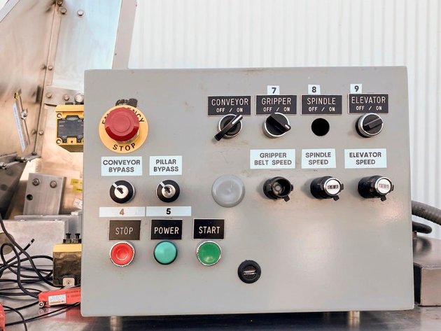 Image for ***SOLD*** MJK0482 Six Spindle Capper and Elevator