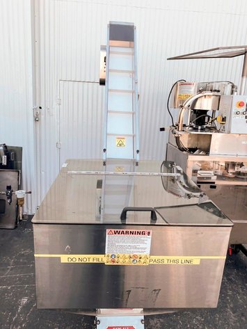 Image for MJK0483 Six Spindle Capper and Elevator