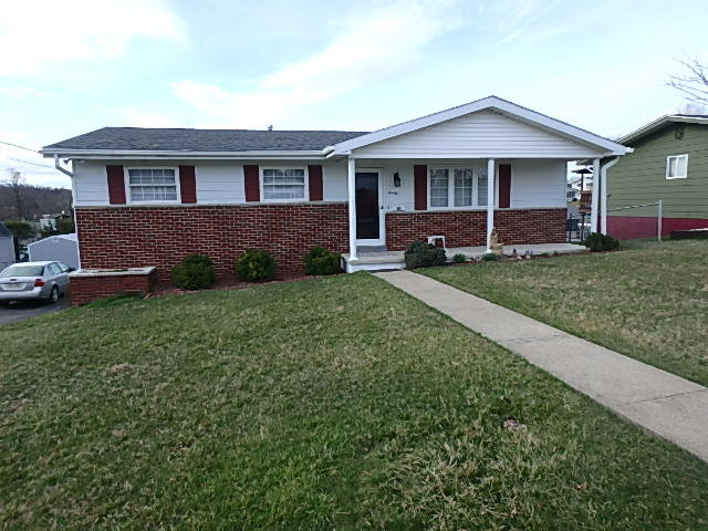 Image for SOLD $165,000 - 3 Bedroom with Full Basement