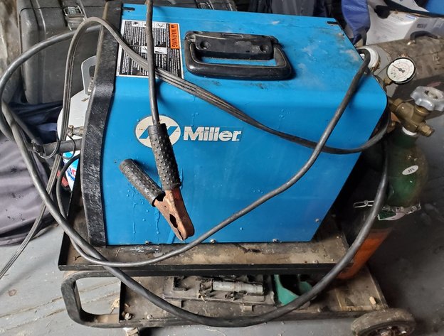 Image for Annual Spring Gaslite Auction- Live!