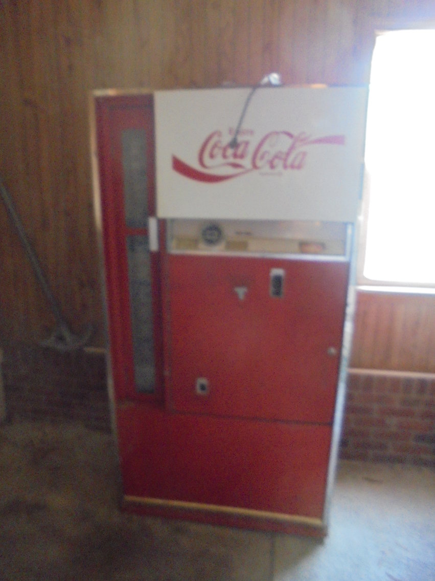 Image for PUBLIC REAL ESTATE (UNDER CONTRACT) & PERSONAL PROPERTY ESTATE AUCTION-(DECEASED)