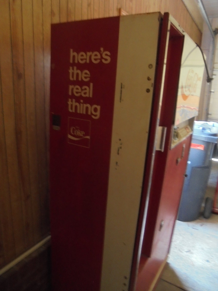 Image for PUBLIC REAL ESTATE (UNDER CONTRACT) & PERSONAL PROPERTY ESTATE AUCTION-(DECEASED)