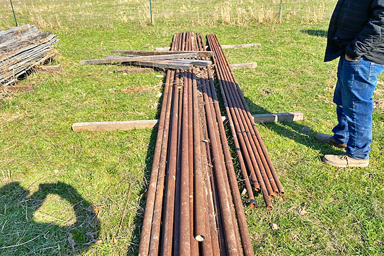 Image for PUBLIC AUCTION - FRIDAY, APRIL 30, 10 A.M.