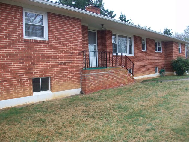 Image for REAL ESTATE AUCTION - 2.87± Acres (Staunton, VA)