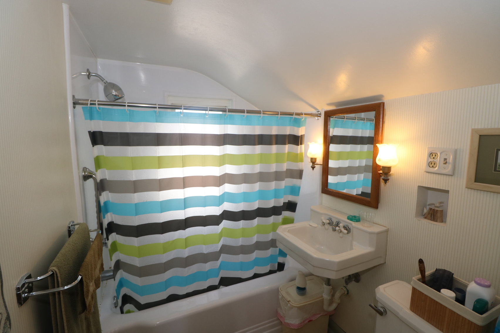 Image for MINIMUM BID AUCTION $125,000 - 2972 115th St.