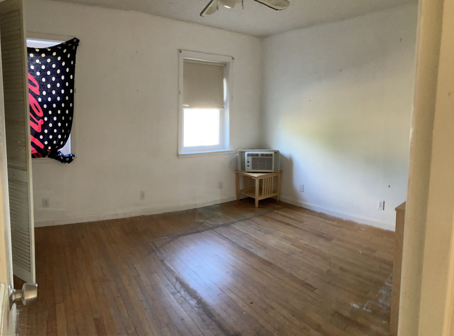 Image for 3 BR, 1½ BA END OF GROUP BRICK TOWNHOME W/ ENCLOSED FRONT PORCH