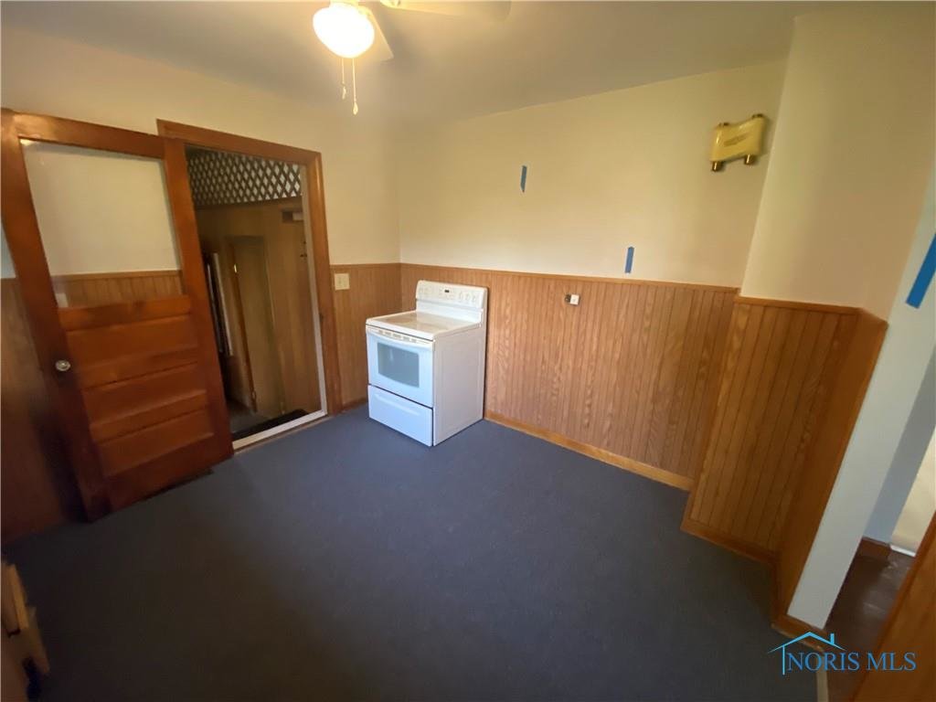 Image for REAL ESTATE AUCTION! 9609 FIVE POINT RD.