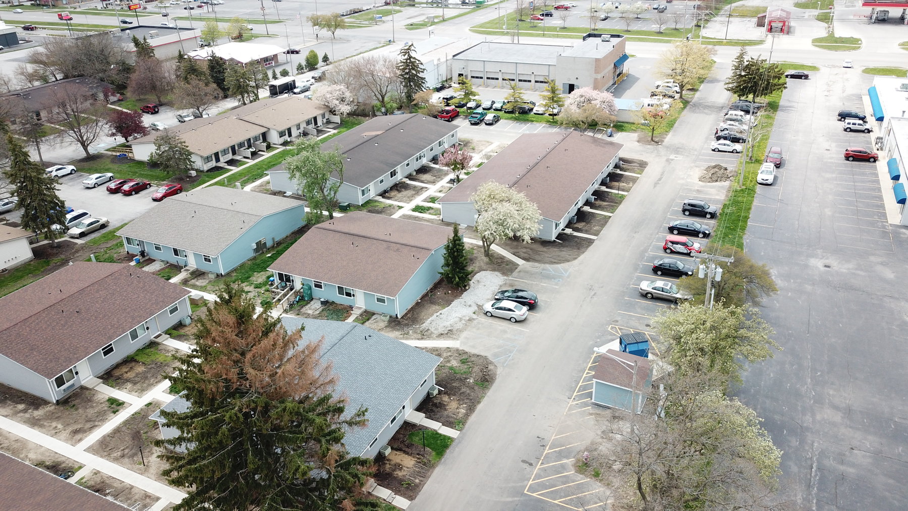 Image for Lamplight Court Apartment Complex Auction!