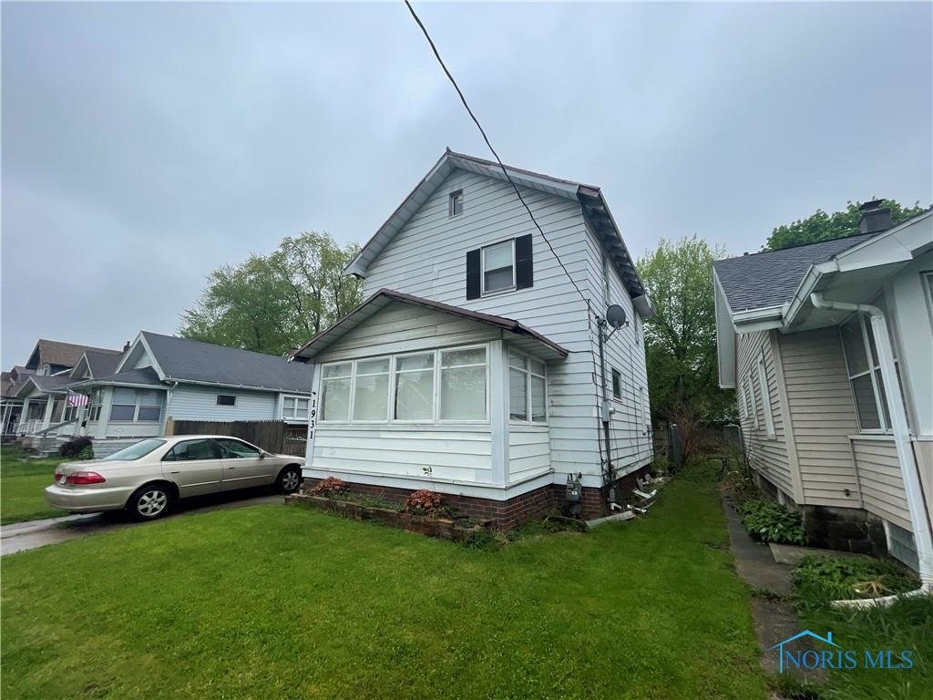 Image for ABSOLUTE AUCTION! 1931 BERKSHIRE PL.