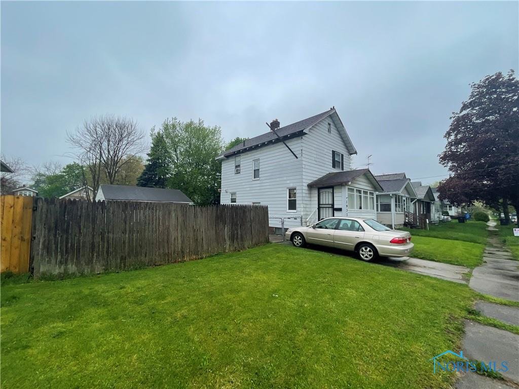 Image for ABSOLUTE AUCTION! 1931 BERKSHIRE PL.