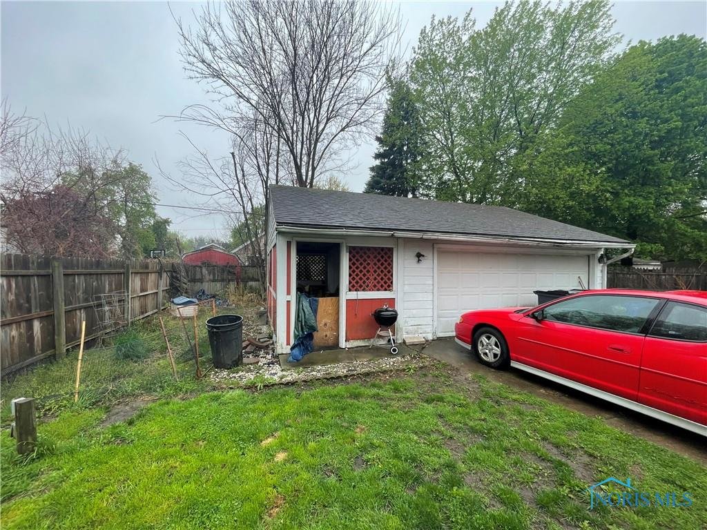 Image for ABSOLUTE AUCTION! 1931 BERKSHIRE PL.