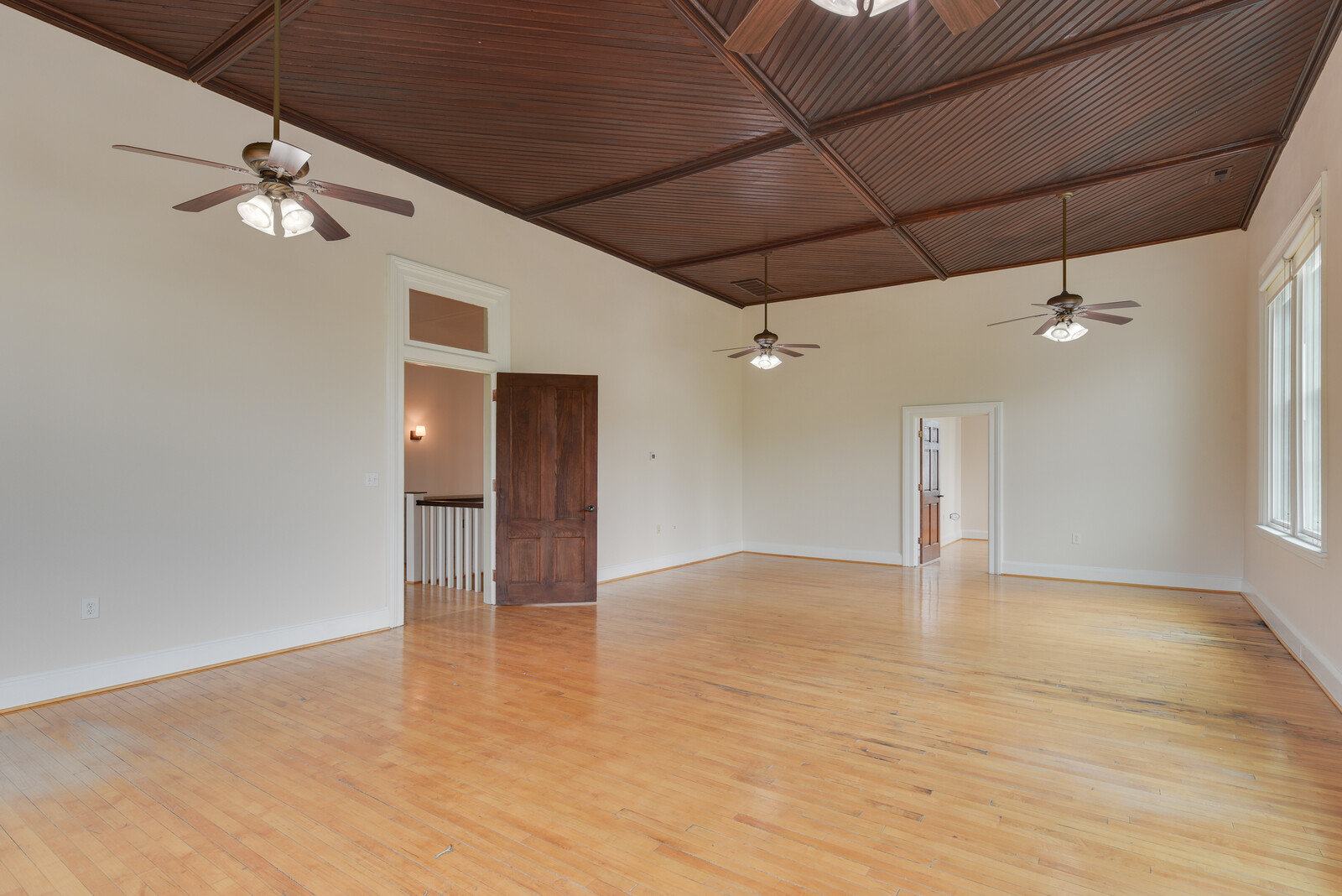 Image for Commercial Real Estate For Lease - Click Here for Details