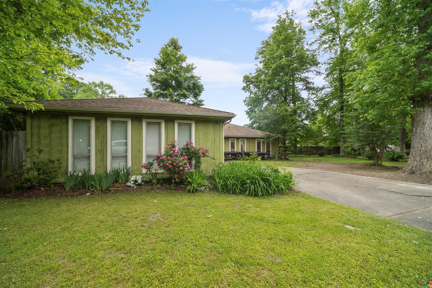 Image for 3 BR/2 BA Home in the Colonial Oaks Development Only 5 Miles from Oceanfront--Virginia Beach, VA