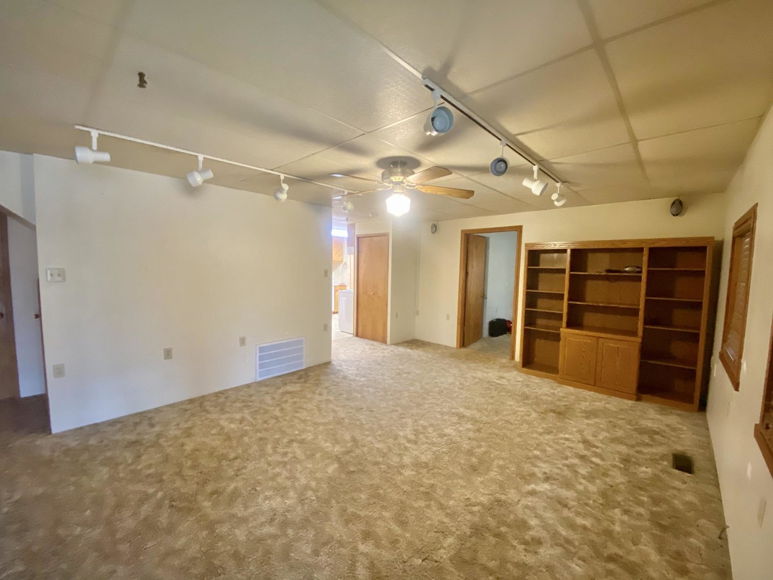 Image for SOLD $126,500 - Must-see 5 Bedroom Selling to the Highest Bidder