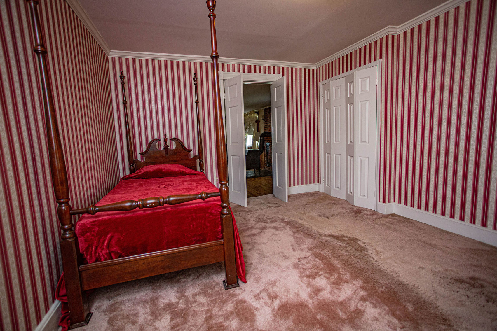 Image for 4 BR/2 BA Farm House, Barns, Fencing & 2 Ponds on 57.5 +/- Acres in Fauquier County, VA--SELLING to the HIGHEST BIDDER!!