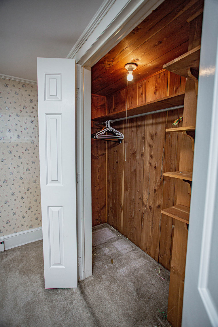 Image for 4 BR/2 BA Farm House, Barns, Fencing & 2 Ponds on 57.5 +/- Acres in Fauquier County, VA--SELLING to the HIGHEST BIDDER!!