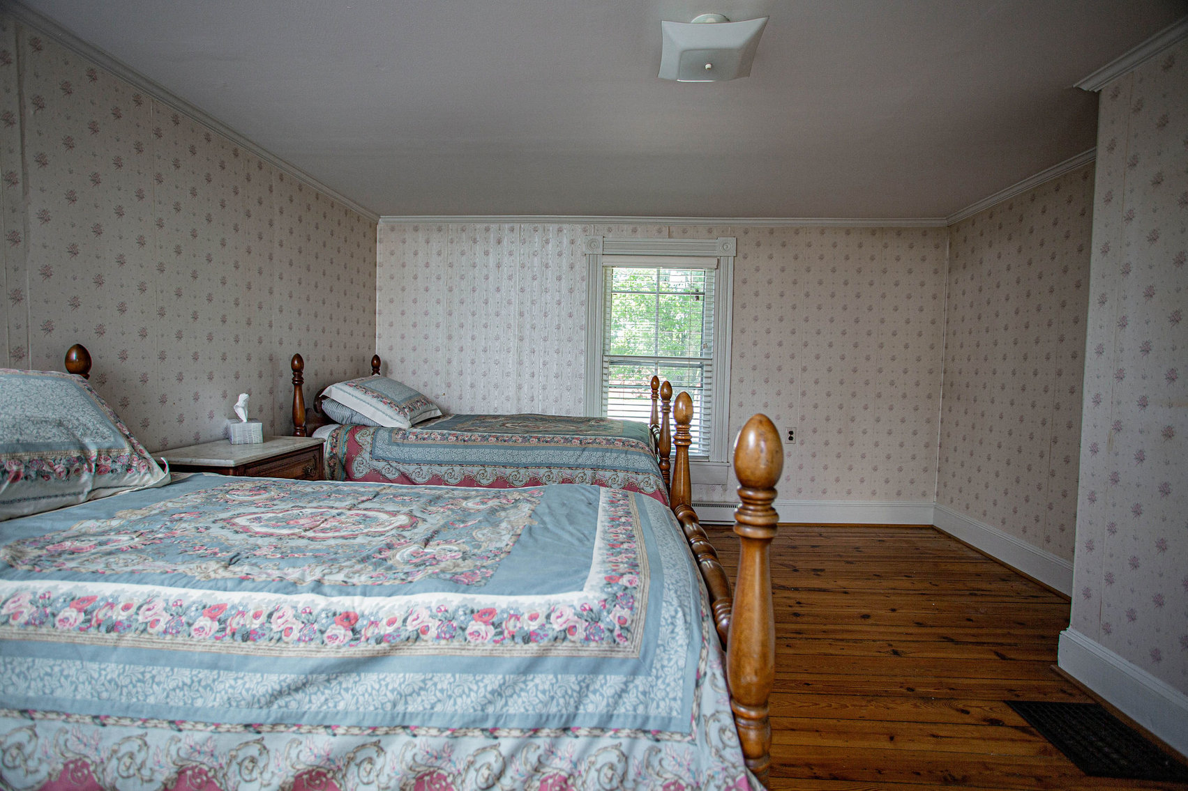 Image for 4 BR/2 BA Farm House, Barns, Fencing & 2 Ponds on 57.5 +/- Acres in Fauquier County, VA--SELLING to the HIGHEST BIDDER!!