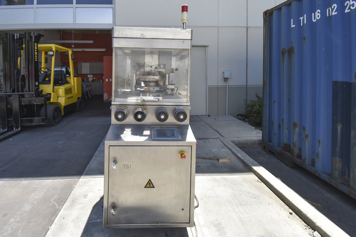 Image for ***SOLD***MJK0536 Tablet Press 16 Station