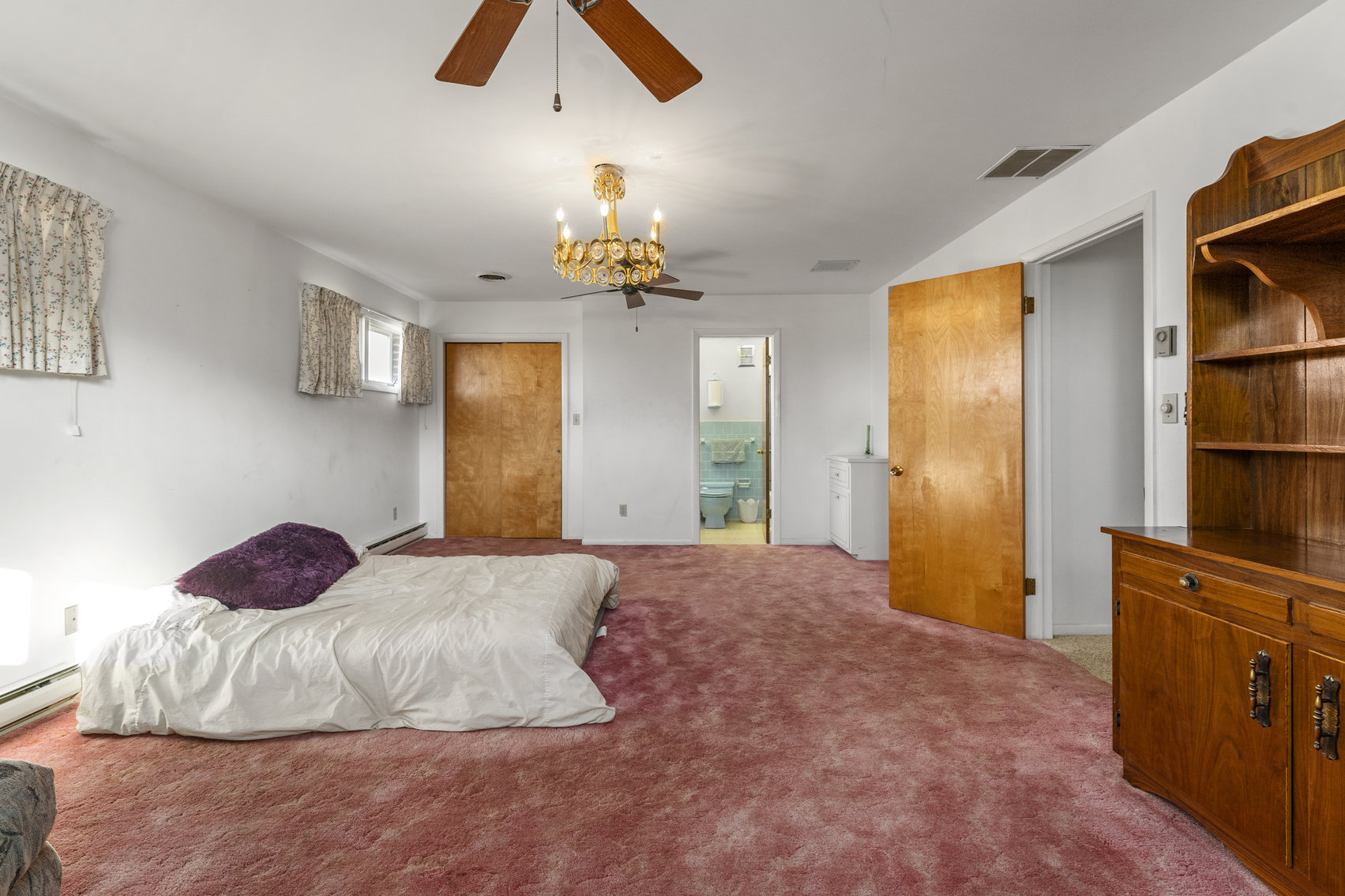 Image for UNDER CONTRACT - Northern Neck Estate - 6 BR/5BA Custom Built Brick Rancher on 1.8 AC Lot - Two Car Detached Garage With Workshop - 1151 Dodlyt Rd., Heathsville, VA 22473