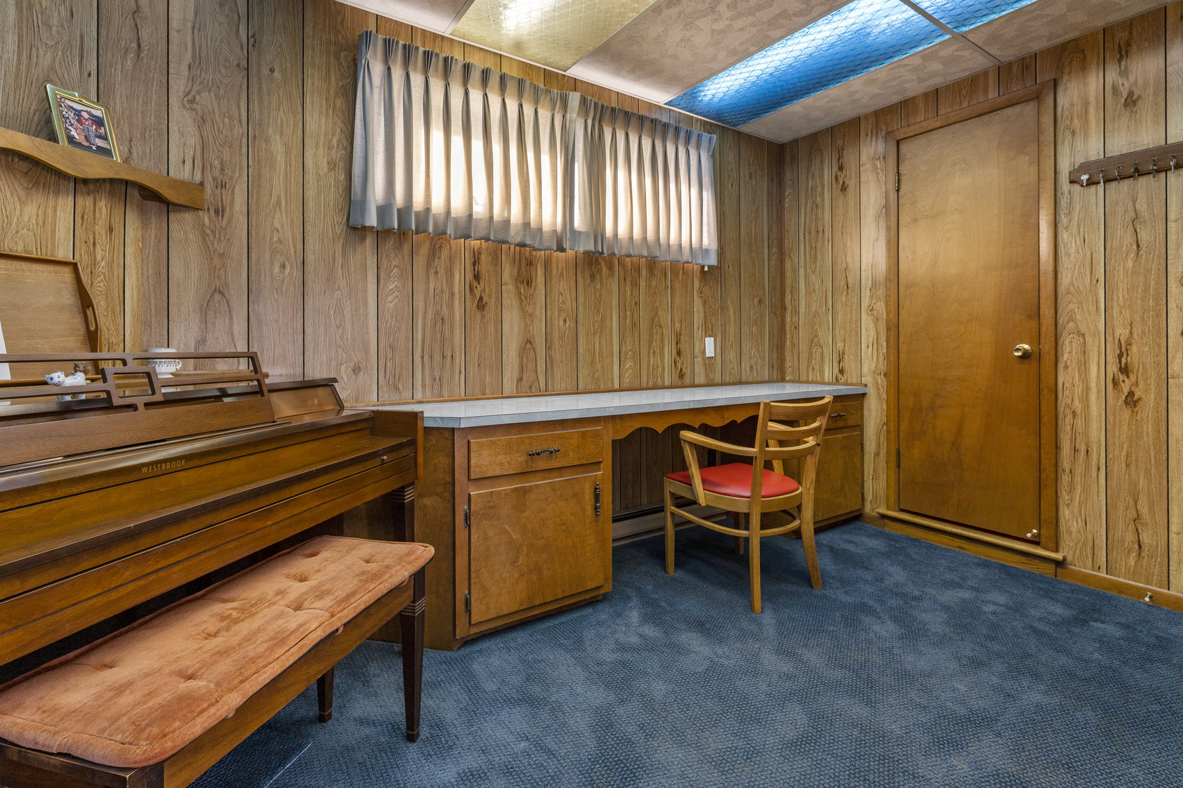 Image for UNDER CONTRACT - Northern Neck Estate - 6 BR/5BA Custom Built Brick Rancher on 1.8 AC Lot - Two Car Detached Garage With Workshop - 1151 Dodlyt Rd., Heathsville, VA 22473