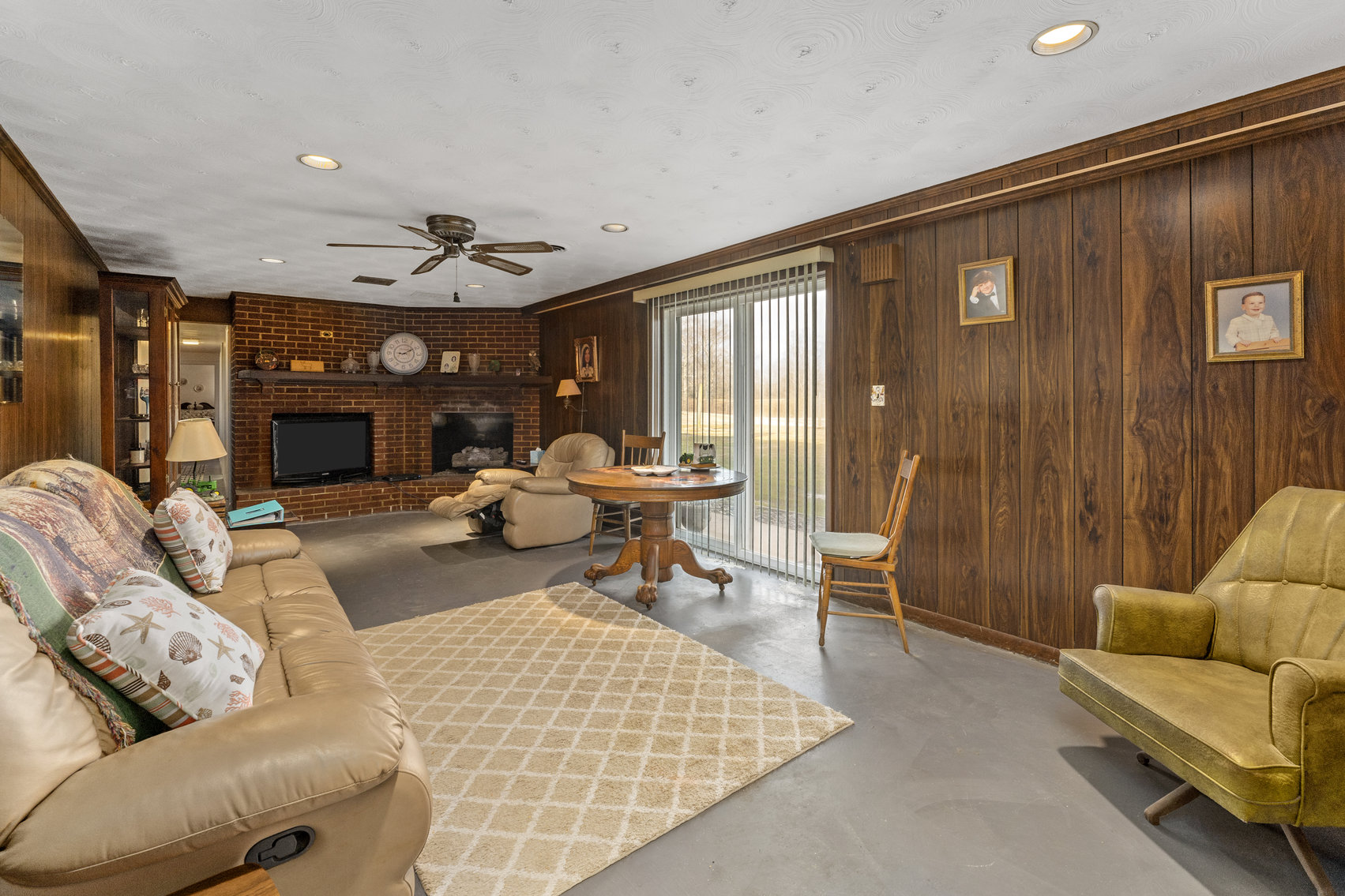 Image for UNDER CONTRACT - Northern Neck Estate - 6 BR/5BA Custom Built Brick Rancher on 1.8 AC Lot - Two Car Detached Garage With Workshop - 1151 Dodlyt Rd., Heathsville, VA 22473