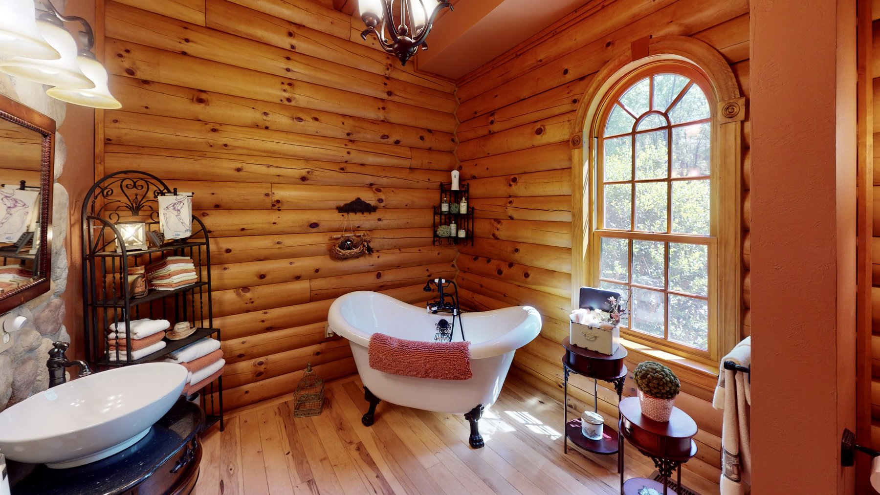 Image for Incredible Lake Barkley Main Channel, Waterfront, Log Home on 2.7+/- acres with a Private DOCK.