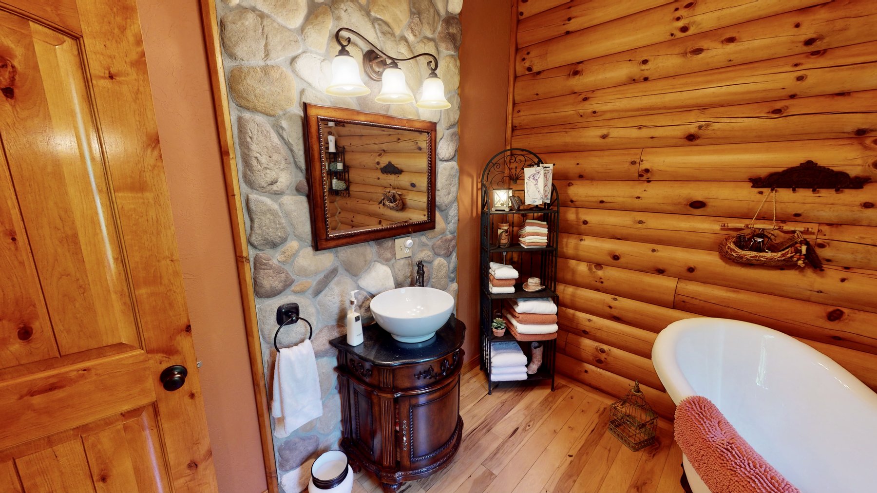 Image for Incredible Lake Barkley Main Channel, Waterfront, Log Home on 2.7+/- acres with a Private DOCK.