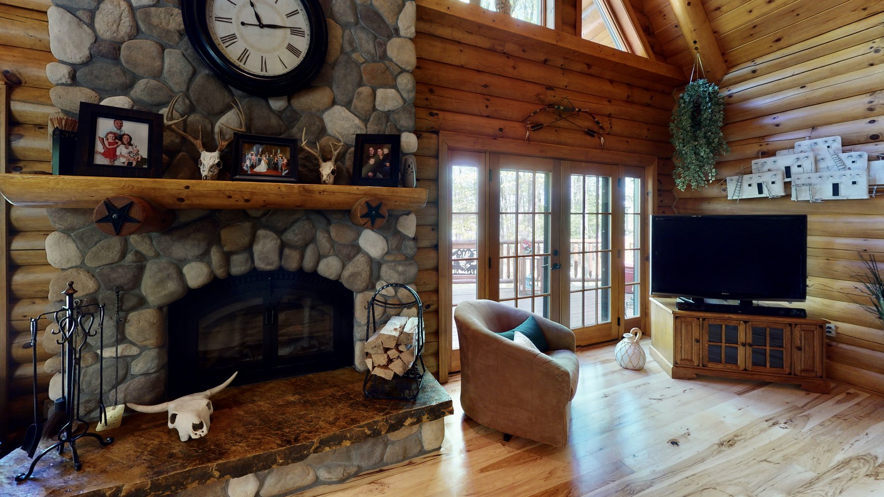 Image for Incredible Lake Barkley Main Channel, Waterfront, Log Home on 2.7+/- acres with a Private DOCK.