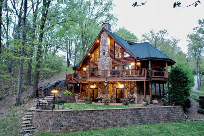 Image for Incredible Lake Barkley Main Channel, Waterfront, Log Home on 2.7+/- acres with a Private DOCK.
