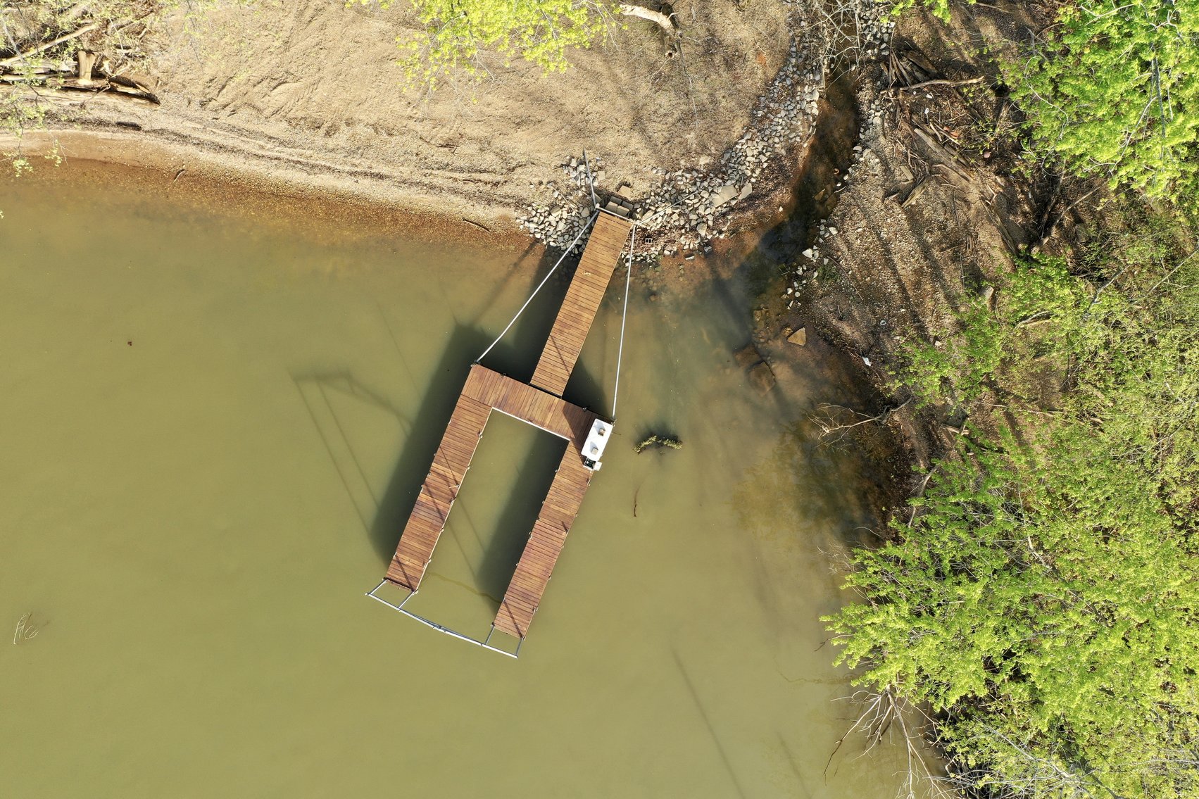 Image for Incredible Lake Barkley Main Channel, Waterfront, Log Home on 2.7+/- acres with a Private DOCK.